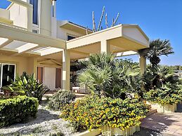Louis Luxury Villa