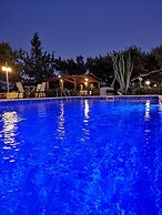 Louis Luxury Villa