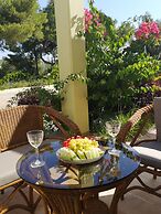Louis Luxury Villa