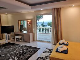 Louis Luxury Villa