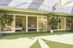 The Lounge Apartment