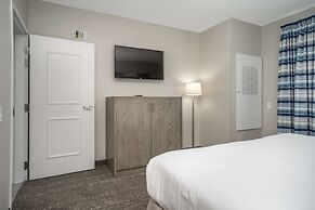 Lighthouse Suites - Best Western Signature Collection