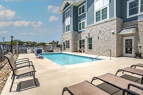 Lighthouse Suites - Best Western Signature Collection