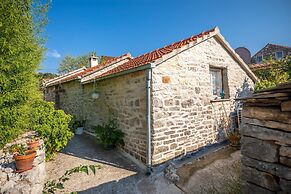 Stone House Harmony