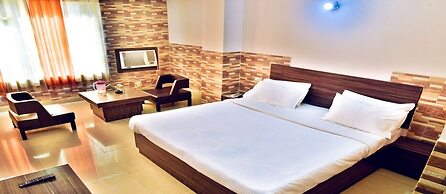Clarks Inn Express