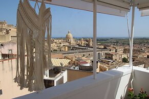 Noto Da Quassù Relax B&B