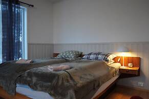 Mary Rooms
