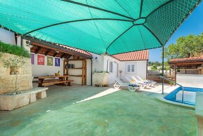Holiday Home Skrika