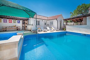 Holiday Home Skrika