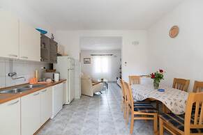Apartment Alana -