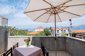Apartment Alana -