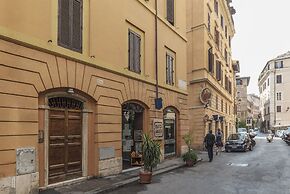 Piazza Navona Design Apartment