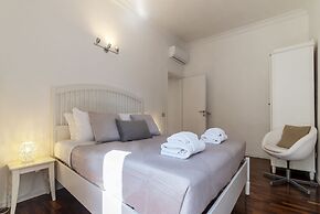 Fontana di Trevi Design Apartment