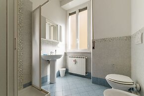 Piazza Re di Roma Apartment