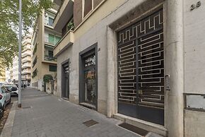 Piazza Re di Roma Apartment