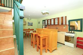 Stone House Oreb's Cottage