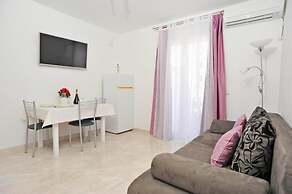 Apartments Lenka