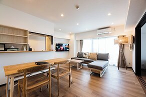 Tomariehotel & condominium