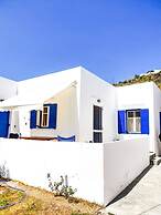 Antonis House