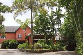 Pulse Suites at Villa Ronai