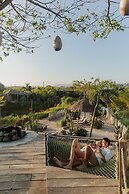 Green Land Bubble Glamping