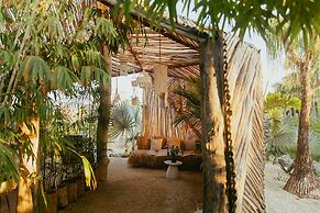 Green Land Bubble Glamping