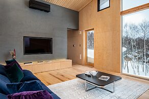 Foxwood B by H2 Life