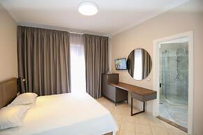 Hotel Regina Garden Vlore