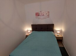 Apartments K & N