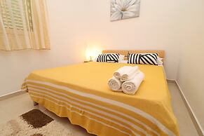 Apartments K & N