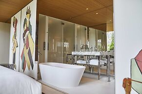 Villa M