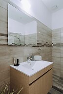 Lithostroto Suites