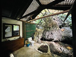 Palmeras del Río Hotel