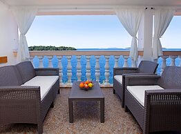 Apartments Villa Senija