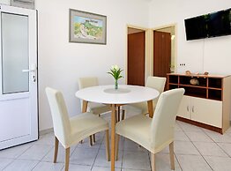 Apartments Villa Senija
