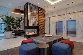 Hampton Inn by Hilton Montreal Downtown
