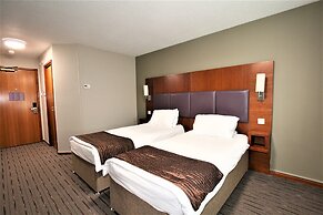 The Oakwood Hotel