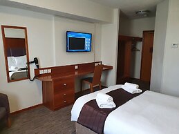 The Oakwood Hotel