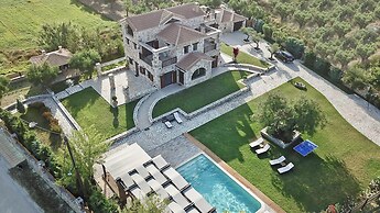 Palazzo Villa, World 5th Awarded Villa