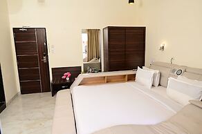 Shanti Solitaire Arpora