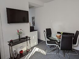 Coast Accommodation Station Road Apartments