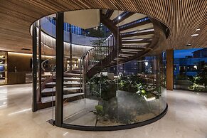 Elcielo Hotel & Restaurant