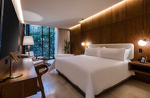 Elcielo Hotel & Restaurant