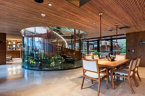 Elcielo Hotel & Restaurant