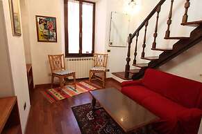 Captivating 4 -bed Apartment in Bellagio Historic