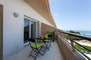 Albufeira - Apartment - Sleeps 4 - Pool - Seaside