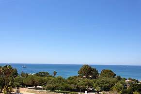 Albufeira - Apartment - Sleeps 4 - Pool - Seaside