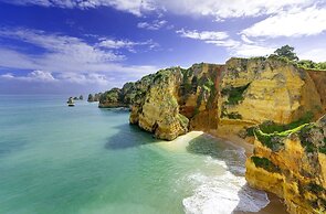 Albufeira - Apartment - Sleeps 4 - Pool - Seaside