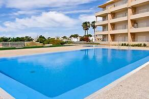 Albufeira - Apartment - Sleeps 4 - Pool - Seaside