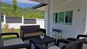 4 Br Private Pool Villa GA